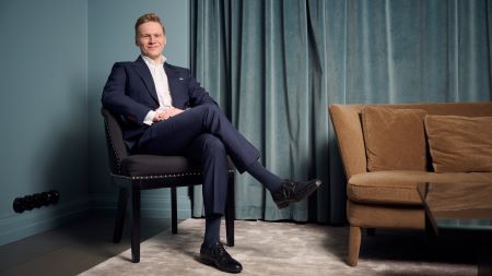 Salkunhoidon blogi: Politiikan ja markkinoiden paritanssi